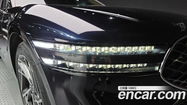 Genesis G90 Бензин 3.5 турбо AWD — Фото автомобиля 21