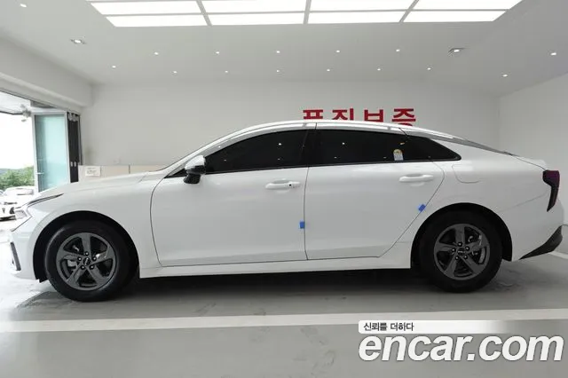Kia K5 Новый K5 3 поколение 2.0 LPi(Для проката) — Фото автомобиля 6