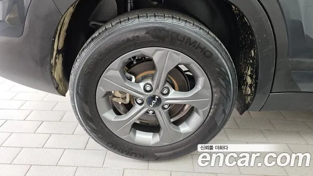 Kia Seltos — Фото автомобиля 5