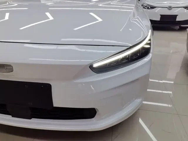 Geely Geometry A — Фото автомобиля 23