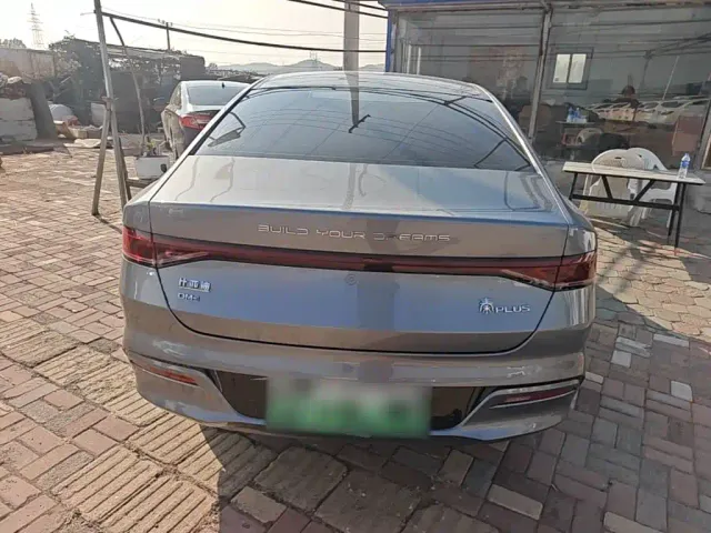BYD Qin PLUS — Фото автомобиля 5