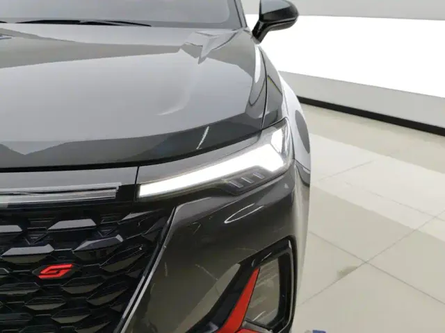 Changan CS35 Plus — Фото автомобиля 5