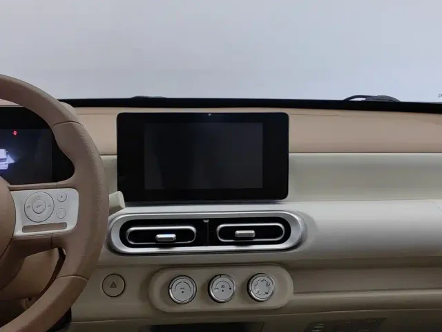 Wuling Hongguang Mini EV — Фото автомобиля 12