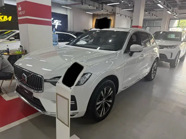Фотография автомобиля — Volvo XC60