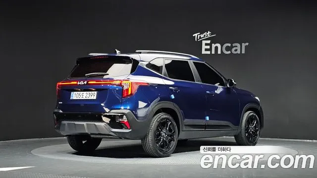 Kia Seltos — Фото автомобиля 2