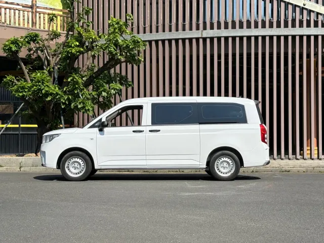 Wuling Zhengcheng — Фото автомобиля 4