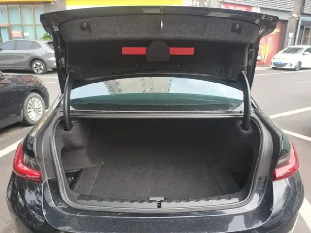BMW i3 — Фото автомобиля 18
