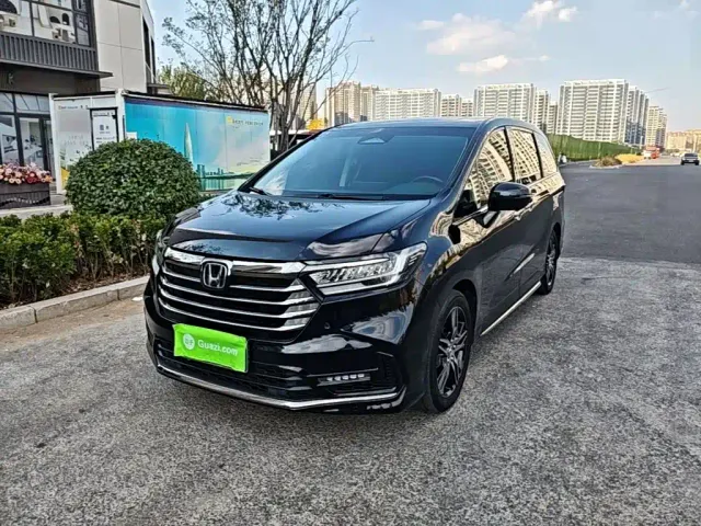 Фотография автомобиля — Honda Odyssey