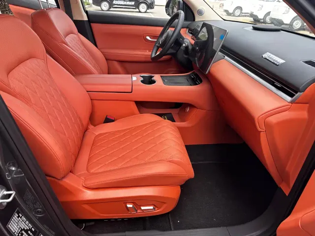 Landian E5 PLUS — Фото автомобиля 11