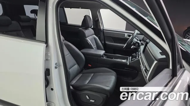 Hyundai Santafe Santa Fe (MX5) Бензин 2.5T 4WD — Фото автомобиля 12