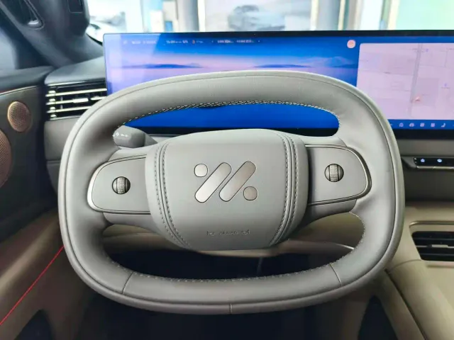 IM Motors LS8 — Фото автомобиля 7