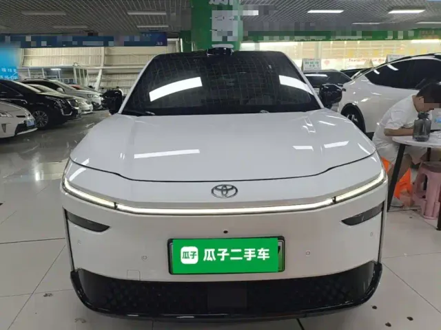 Toyota BoZhi 3X — Фото автомобиля 2
