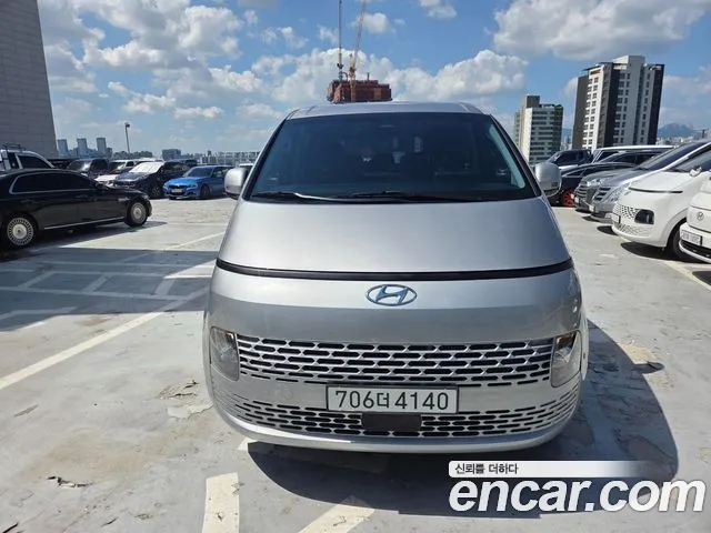 Hyundai Staria — Фото автомобиля 3