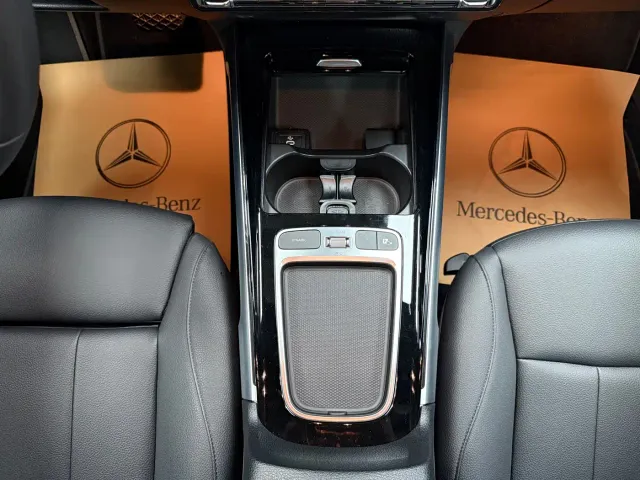 Mercedes-Benz GLB-Class — Фото автомобиля 8