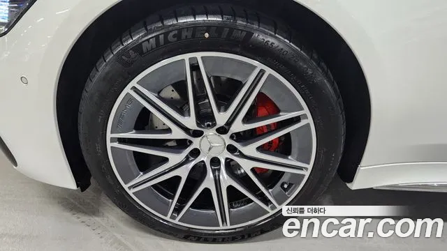 Mercedes-Benz AMG GT X290 (2018–2026) — Фото автомобиля 5