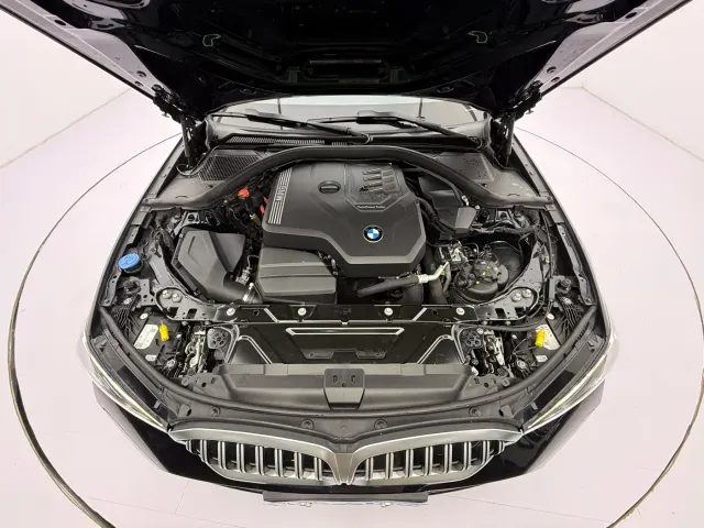 BMW 3 Series — Фото автомобиля 8