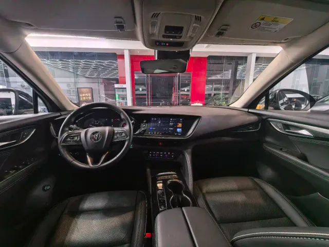 Buick Envision Plus — Фото автомобиля 18