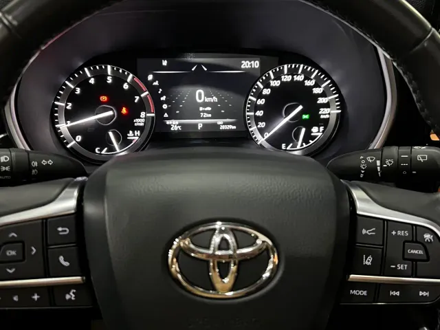 Toyota Highlander — Фото автомобиля 25