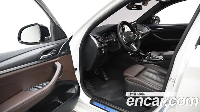 BMW X4 xDrive20i M Sport — Фото автомобиля 11