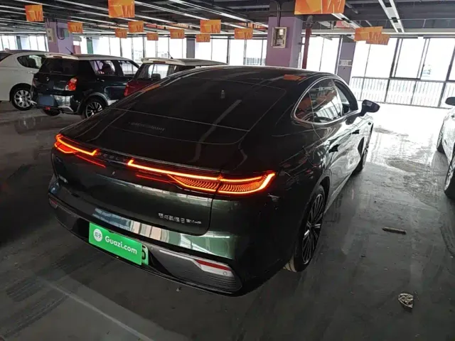 Geely Galaxy Xingyao 8 — Фото автомобиля 6