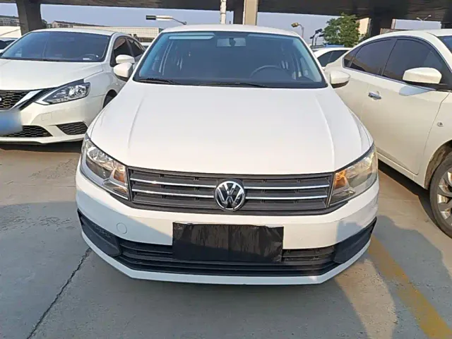 Volkswagen Santana — Фото автомобиля 2