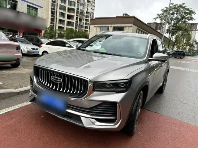 Фотография автомобиля — Geely Xingyue L