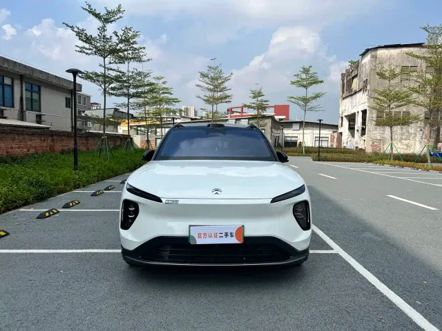 Nio ES6 — Фото автомобиля 2