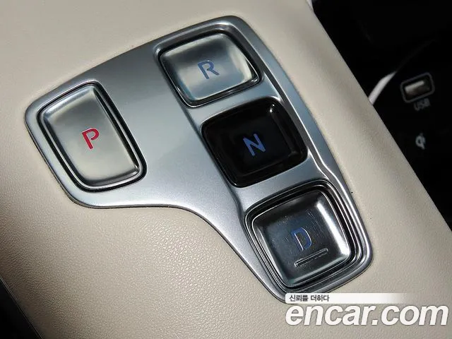 Hyundai Grandeur Grandeur (New) Hybrid — Фото автомобиля 11