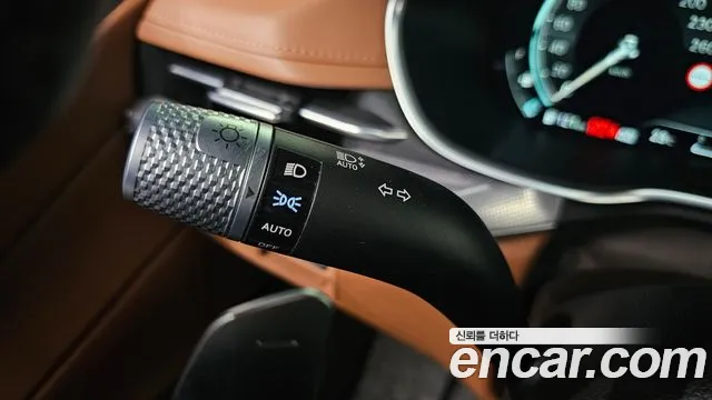 Genesis G80 RG3 — Фото автомобиля 30