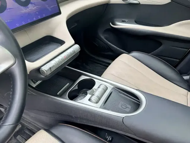 BYD Dolphin — Фото автомобиля 14