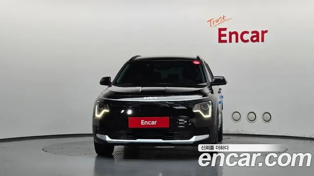 Kia Niro Niro (New) — Фото автомобиля 3