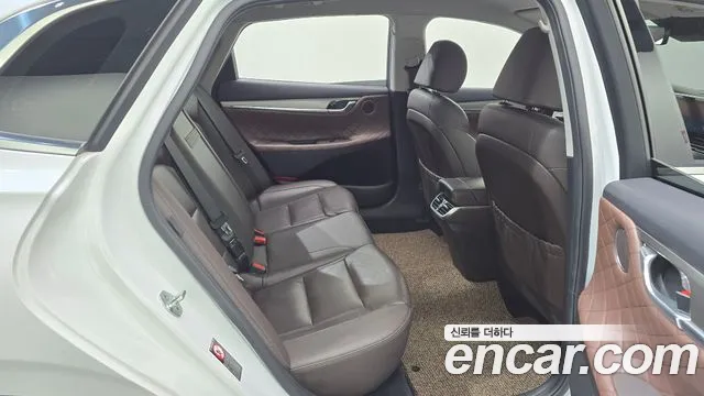 Hyundai Grandeur Новый Grandeur IG 3.0 LPi (Для проката) — Фото автомобиля 11