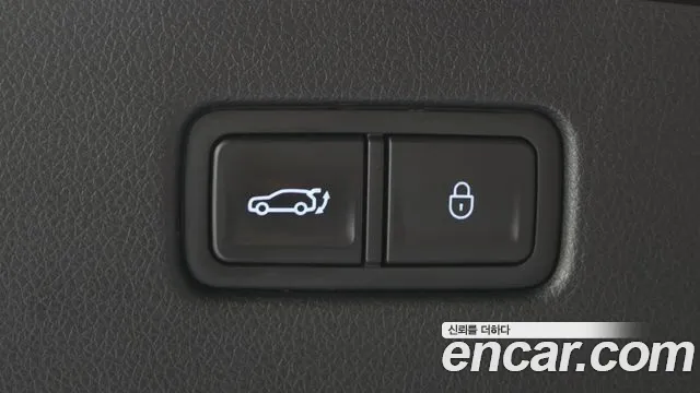Genesis GV70 — Фото автомобиля 19