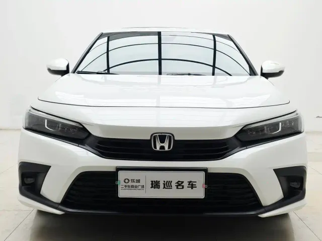 Honda Civic — Фото автомобиля 2