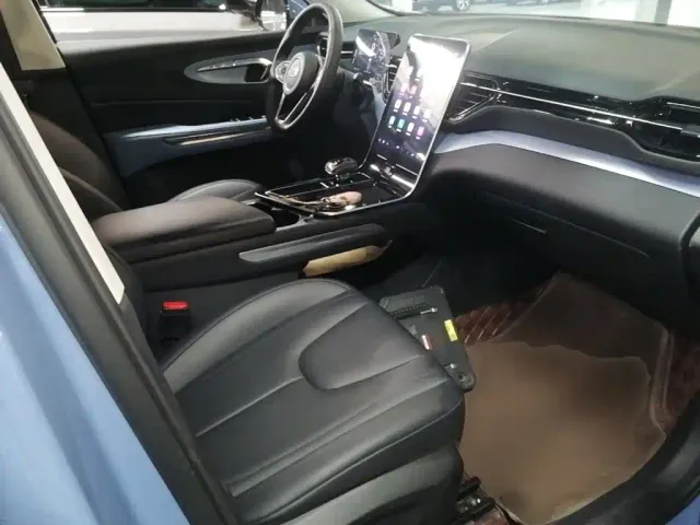 Bestune T90 — Фото автомобиля 24