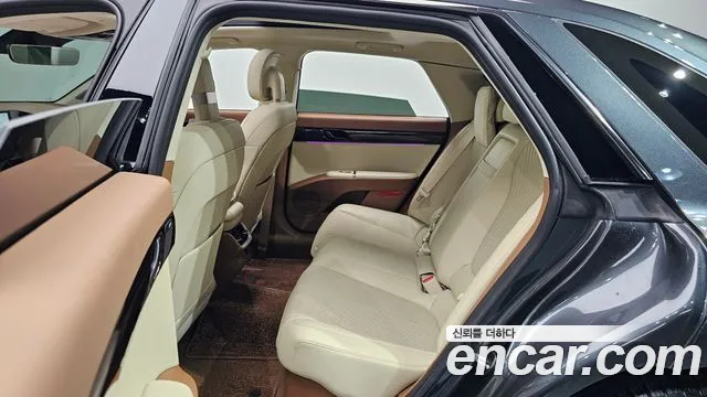 Hyundai Grandeur — Фото автомобиля 11