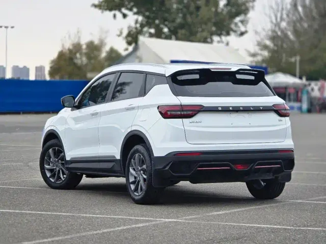 Geely Binyue — Фото автомобиля 4