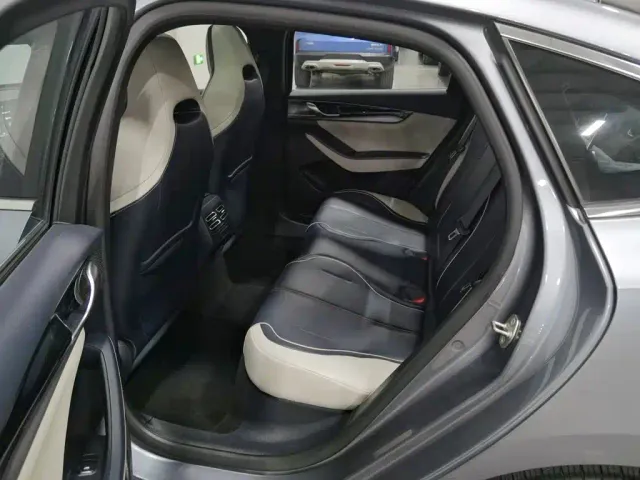 BYD Qin PLUS — Фото автомобиля 15