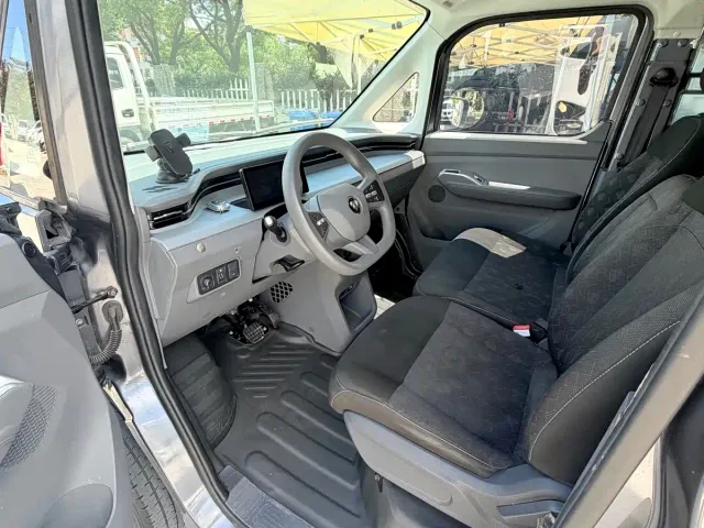 Foton Fengjing i7 — Фото автомобиля 4