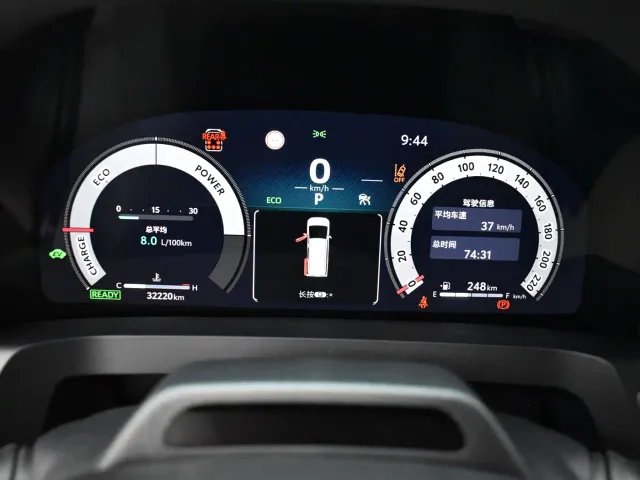 Toyota Alphard — Фото автомобиля 15