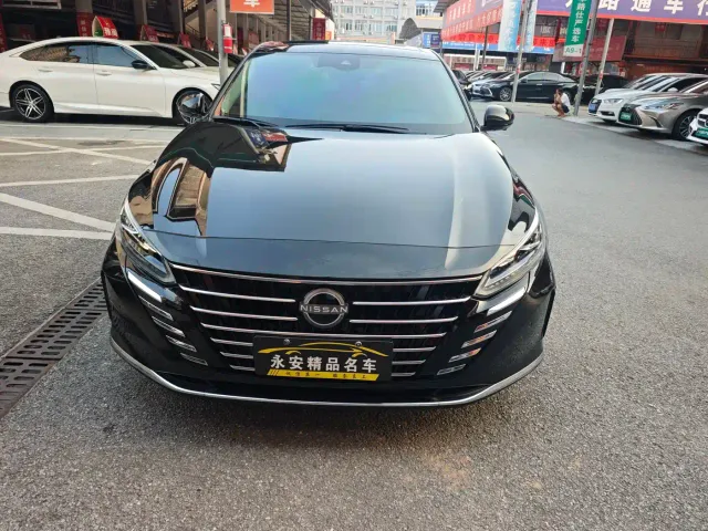 Nissan Teana — Фото автомобиля 2