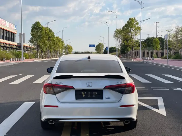 Honda Civic — Фото автомобиля 8