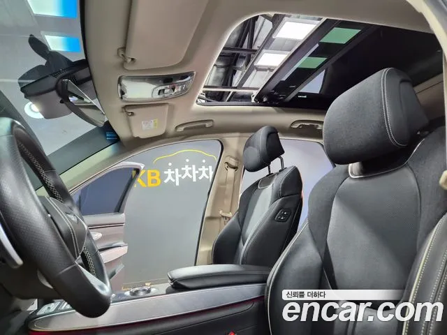Genesis GV70 Electrified — Фото автомобиля 18