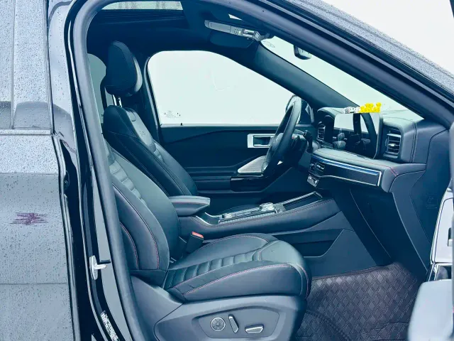 Ford Explorer — Фото автомобиля 17