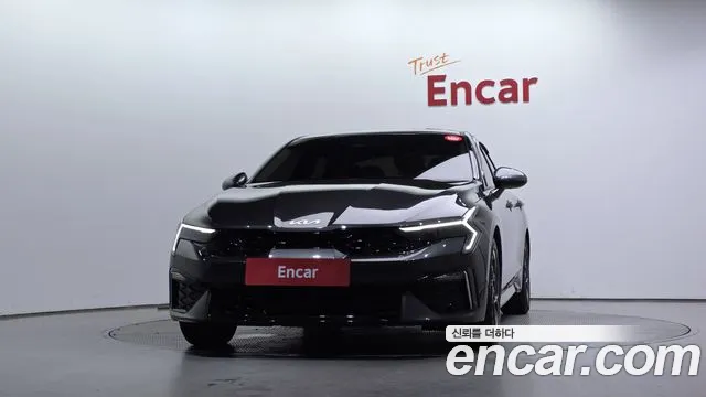 Kia K5 Новый K5 3 поколение 2.0 LPi(Для проката) — Фото автомобиля 3