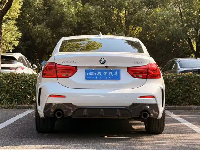 BMW 1 Series — Фото автомобиля 6
