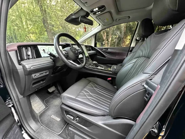 GAC Trumpchi M8 — Фото автомобиля 7