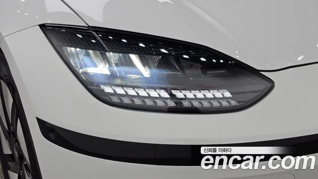 Hyundai Ioniq 6 — Фото автомобиля 21