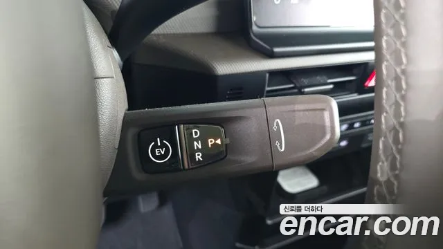 Kia PV5 — Фото автомобиля 12