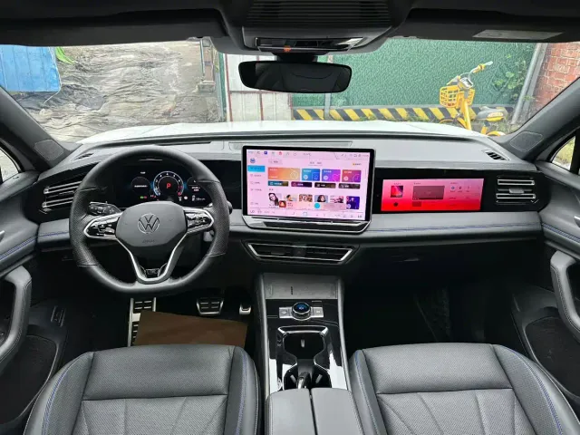 Volkswagen Tiguan L — Фото автомобиля 6